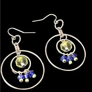 🎈Sale 🎈2 for $10 NWOT Handmade double hoop beaded earrings Seahawk colors blue